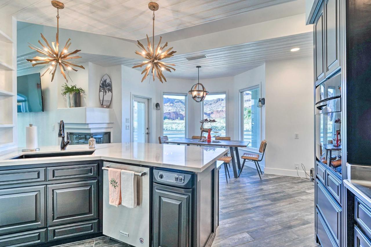 Spacious Parker House On The Colorado River! Exterior photo